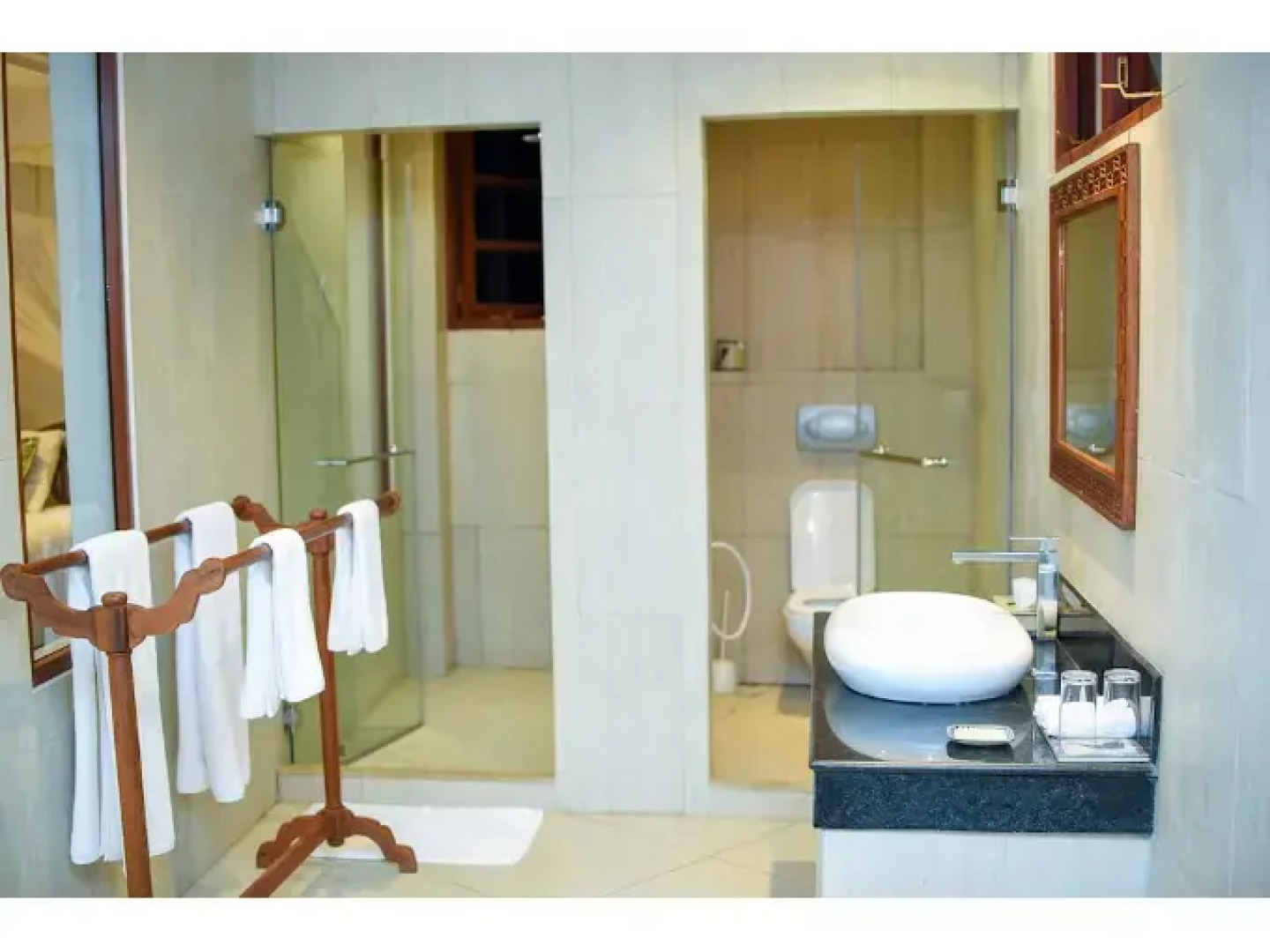 Hill Park Amare Resort