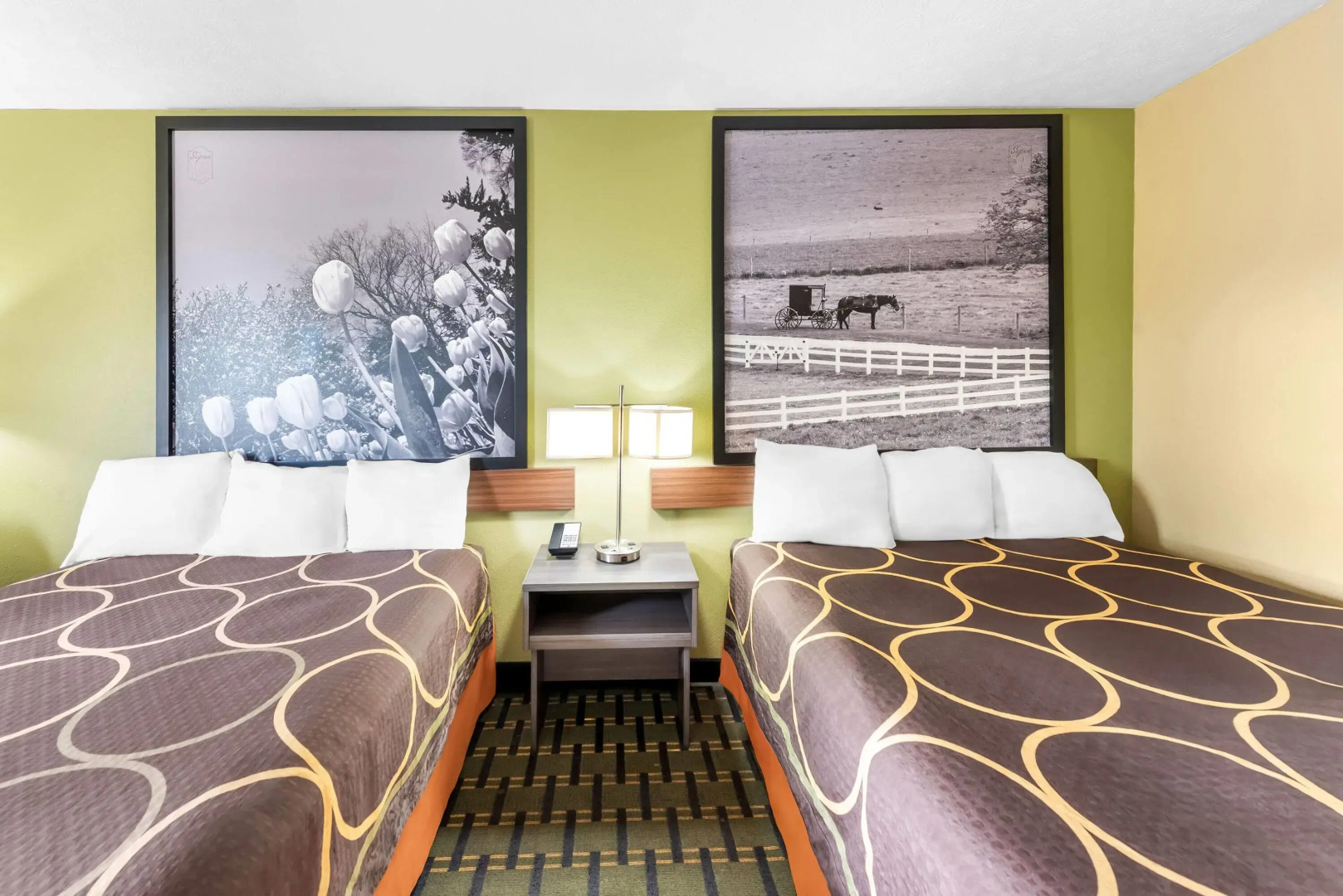 Super 8 by Wyndham Bellefontaine