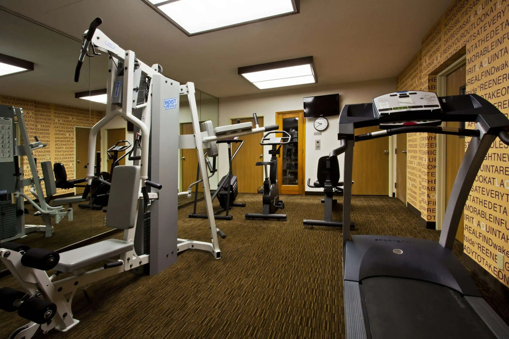 La Quinta Inn & Suites by Wyndham St. Pete-Clearwater Airpt