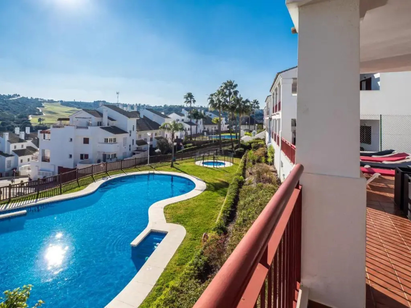 2174-Huge 3 bedrooms with terrace and pool