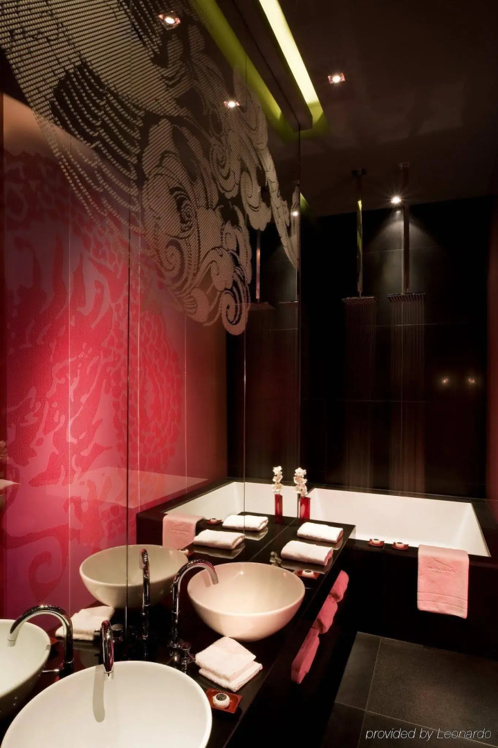 Buddha-Bar Hotel Budapest Klotild Palace