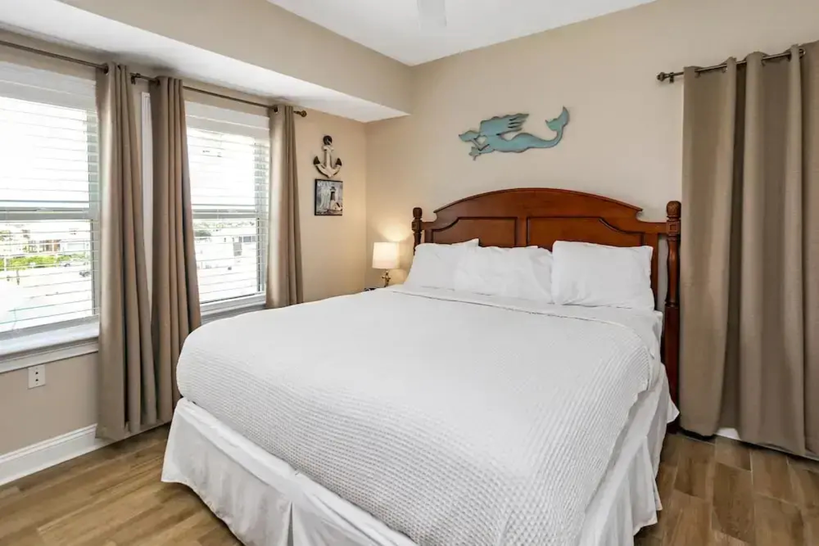 Paradise Shores 303