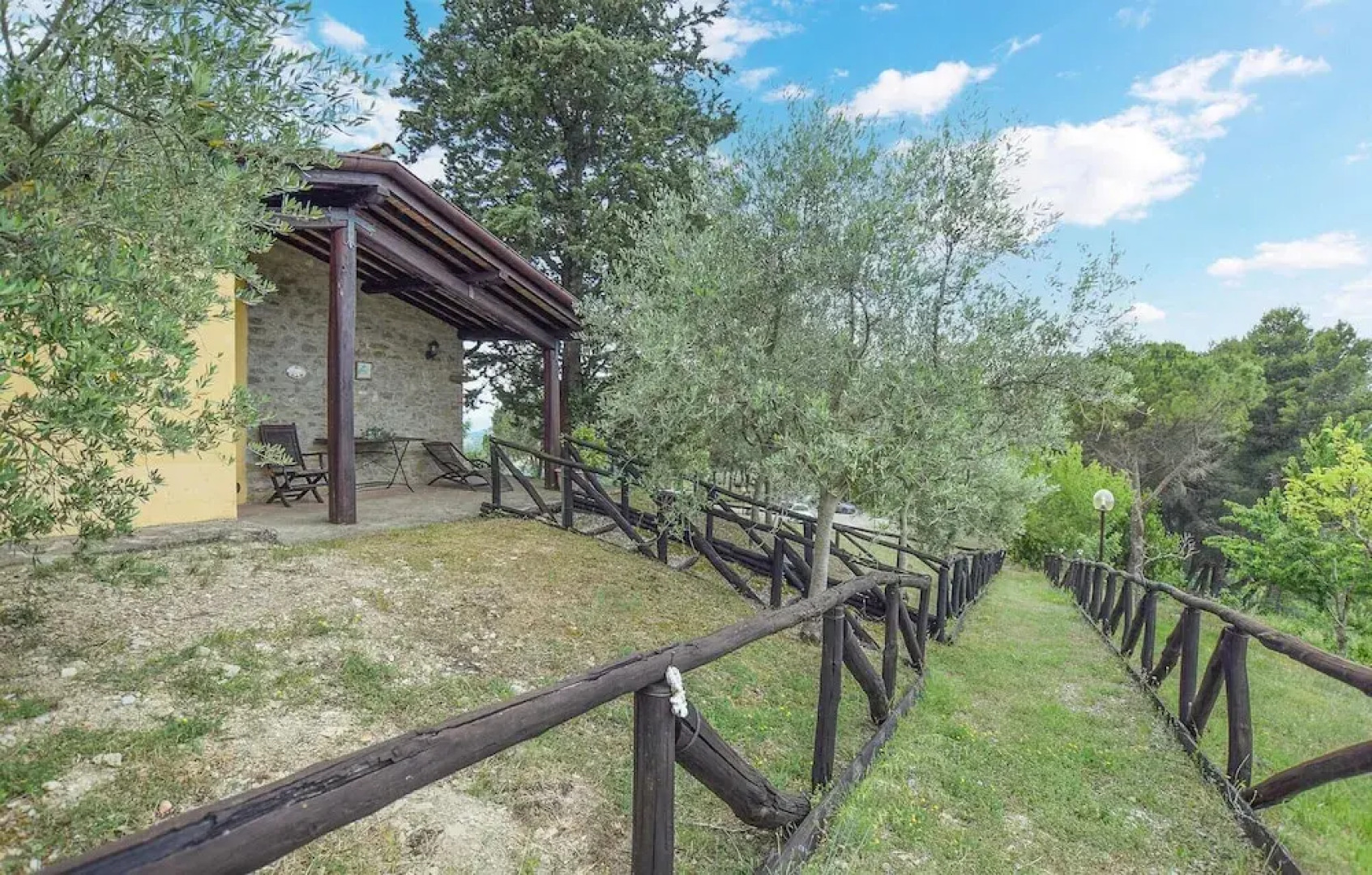 Beautiful Home in Monte Santa Maria Tibe With Outdoor Swimming Pool, Sauna and 5 Bedrooms