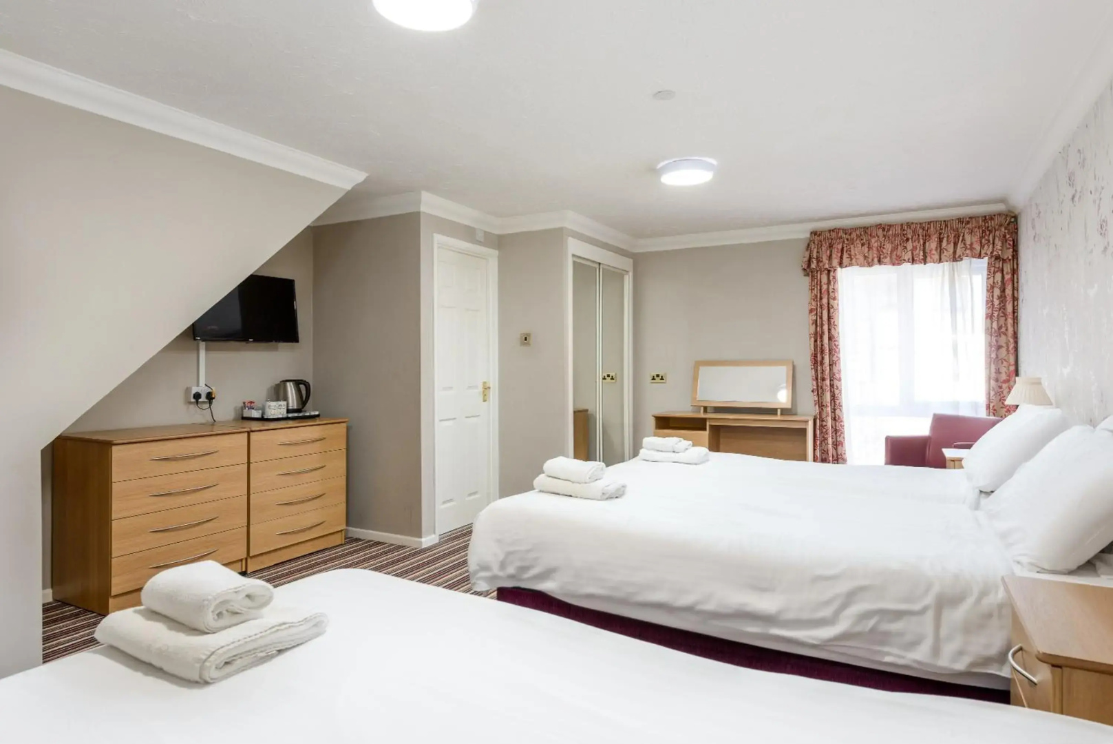 Russell Hotel