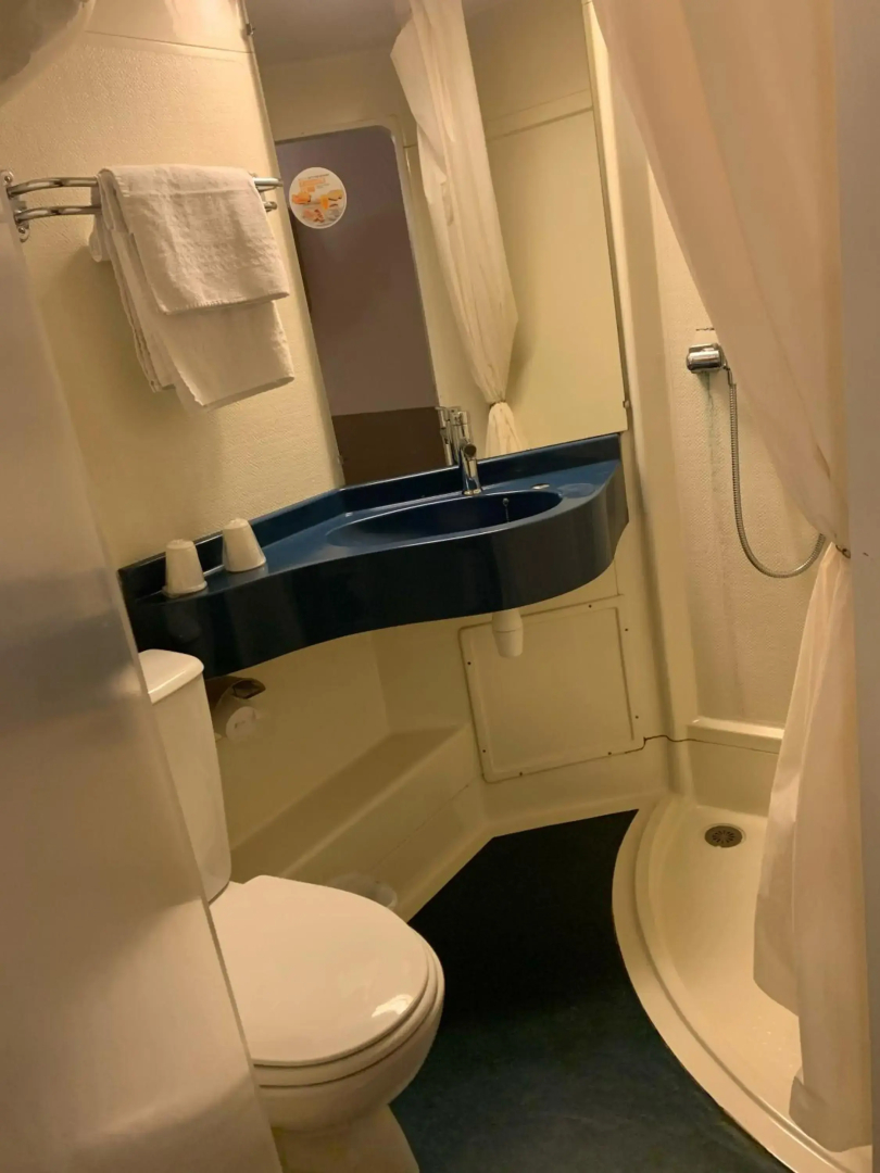 Premiere Classe Reims Ouest - Tinqueux