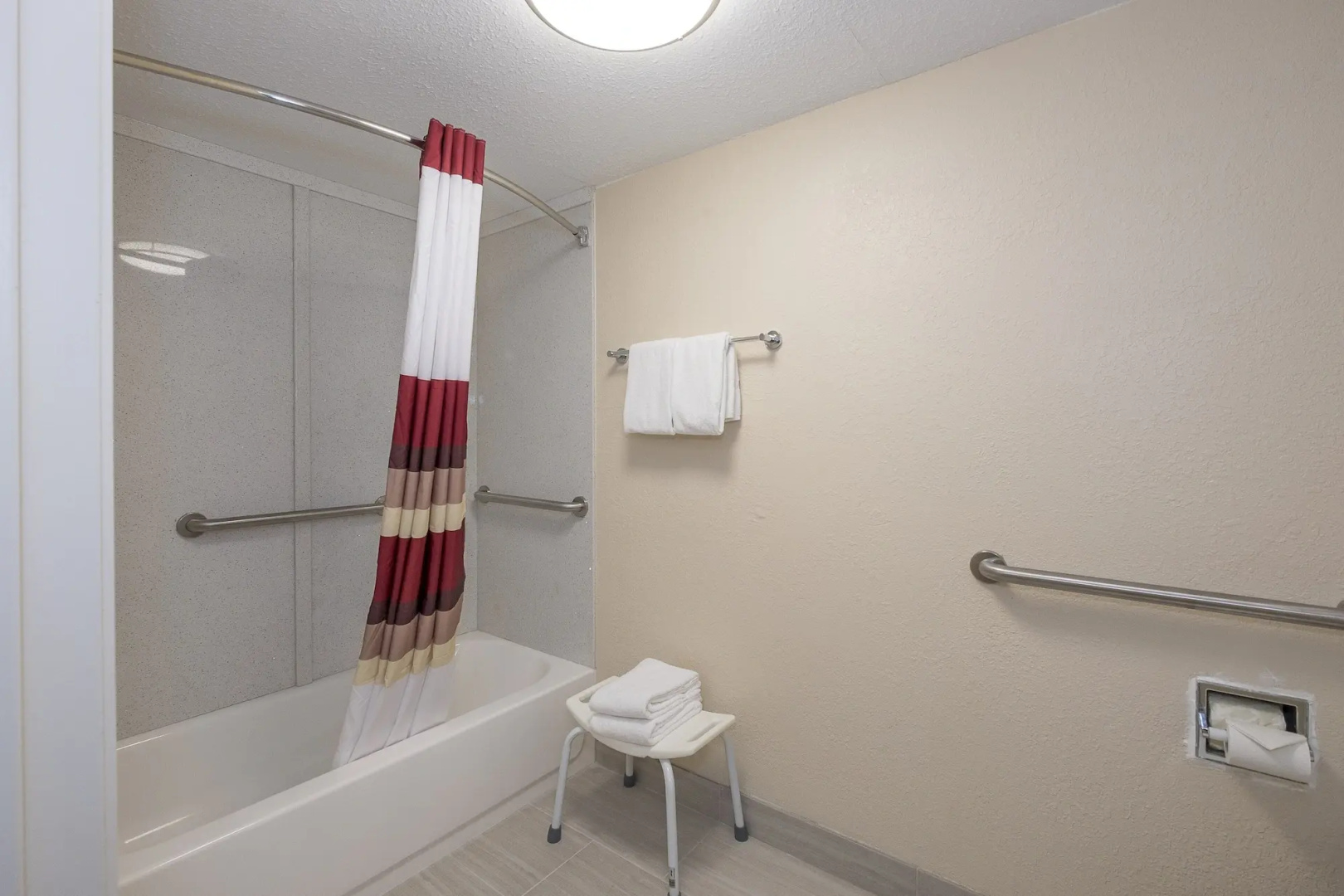 Red Roof Inn PLUS+ & Suites Knoxville West-Cedar Bluff