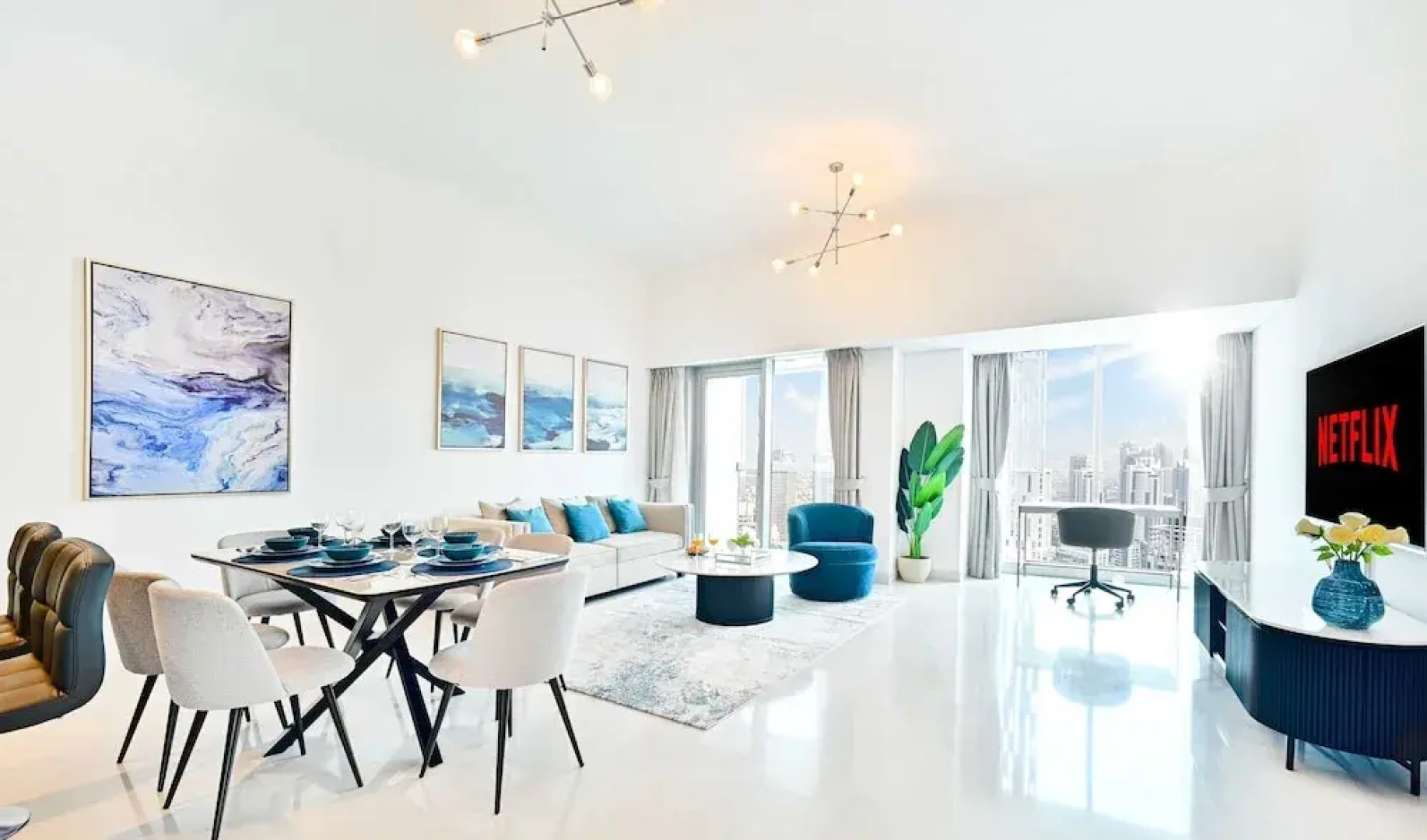 LUX  Cayan Superior Suite 4 Dubai Marina