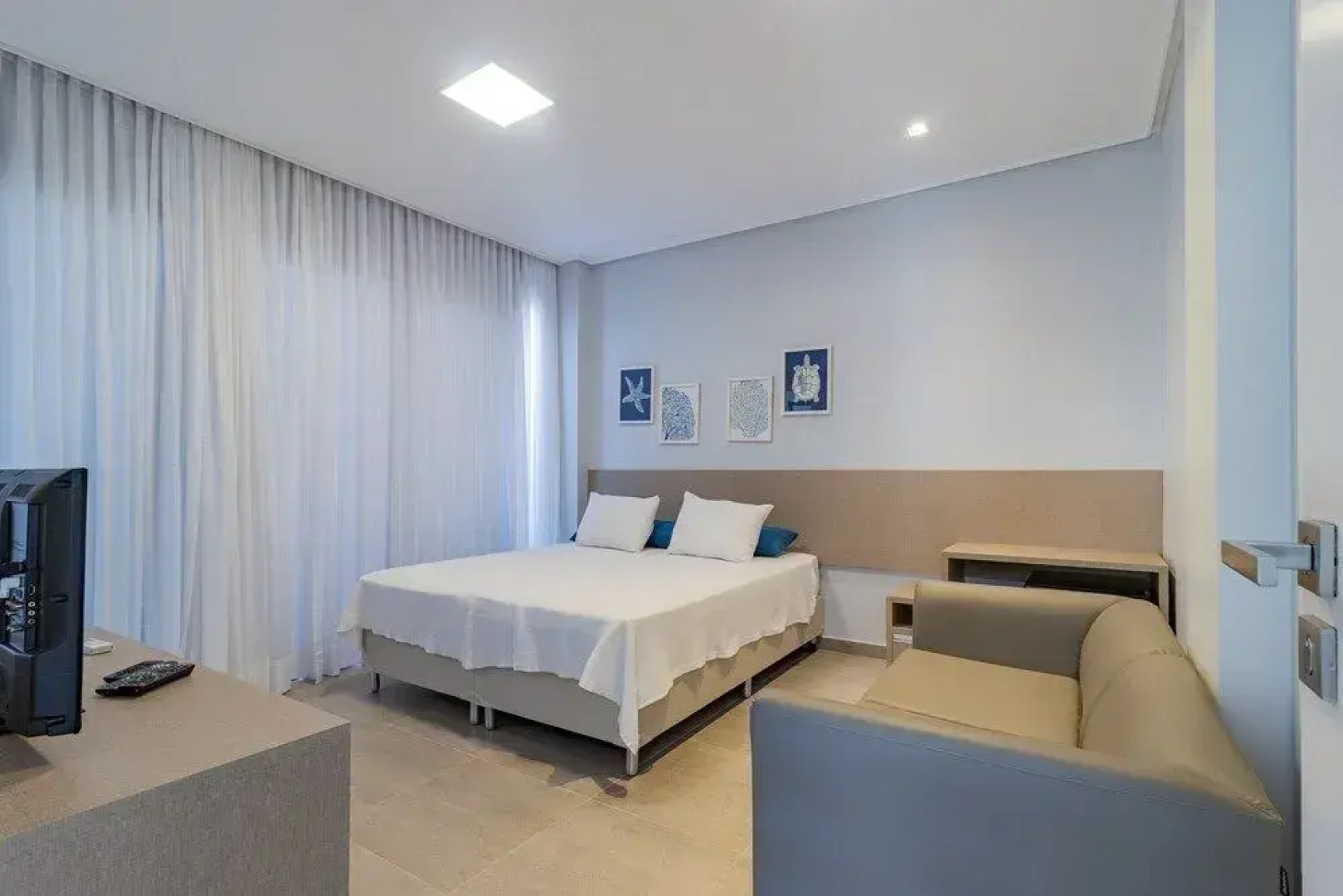 Mansão pé na areia em Carneiros