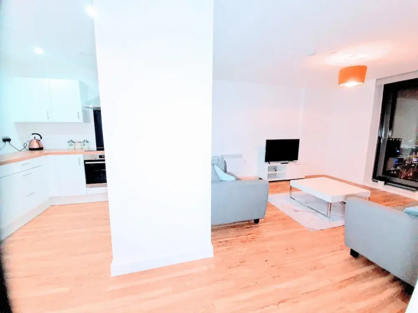 Solo Living - Tower B - Michigan Avenue