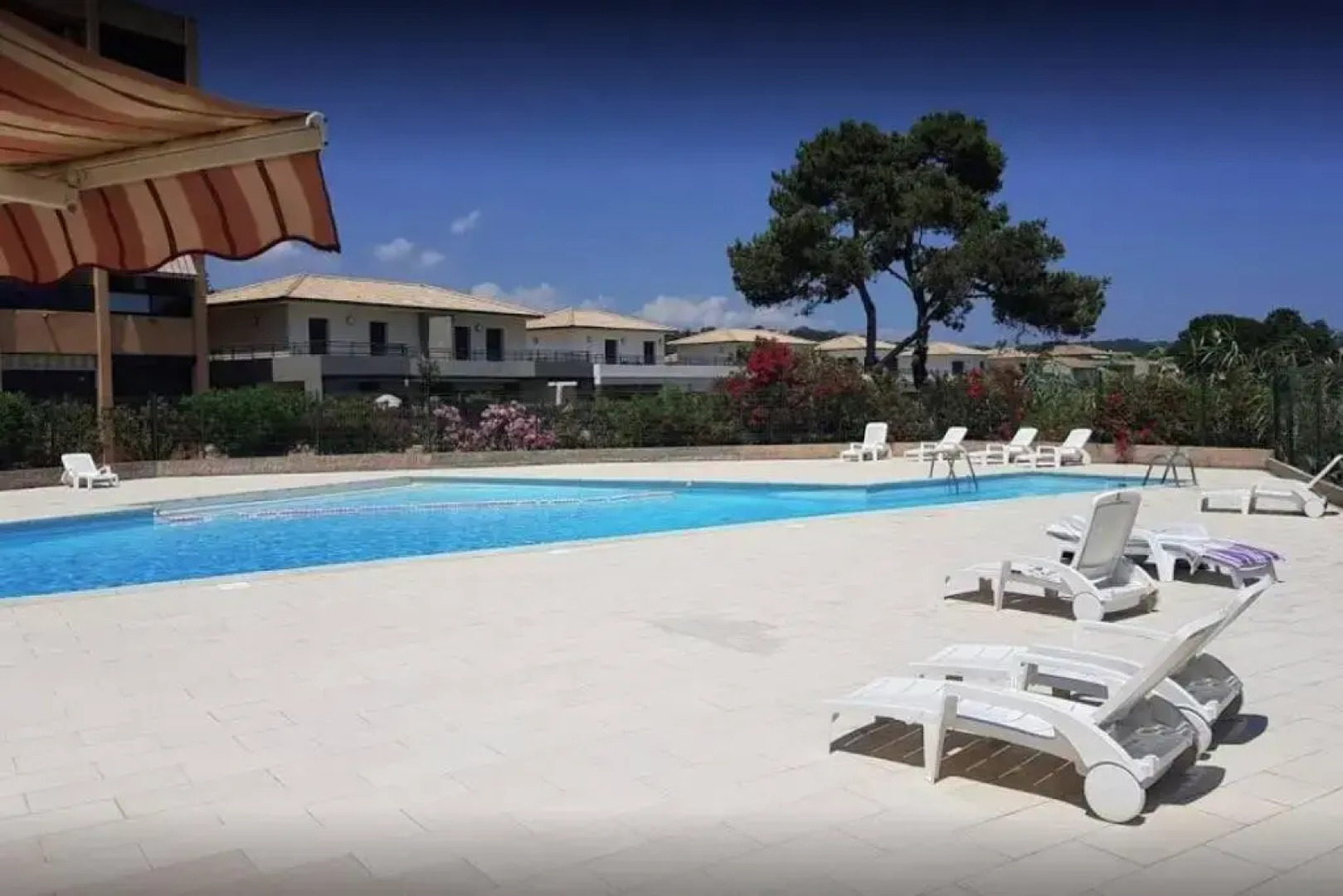 Studio bord de mer - Piscine - Plage