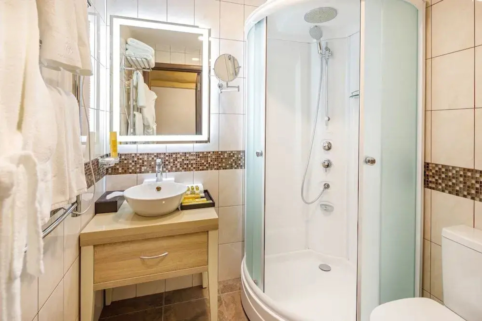 Алтай Вилладж Телецкое