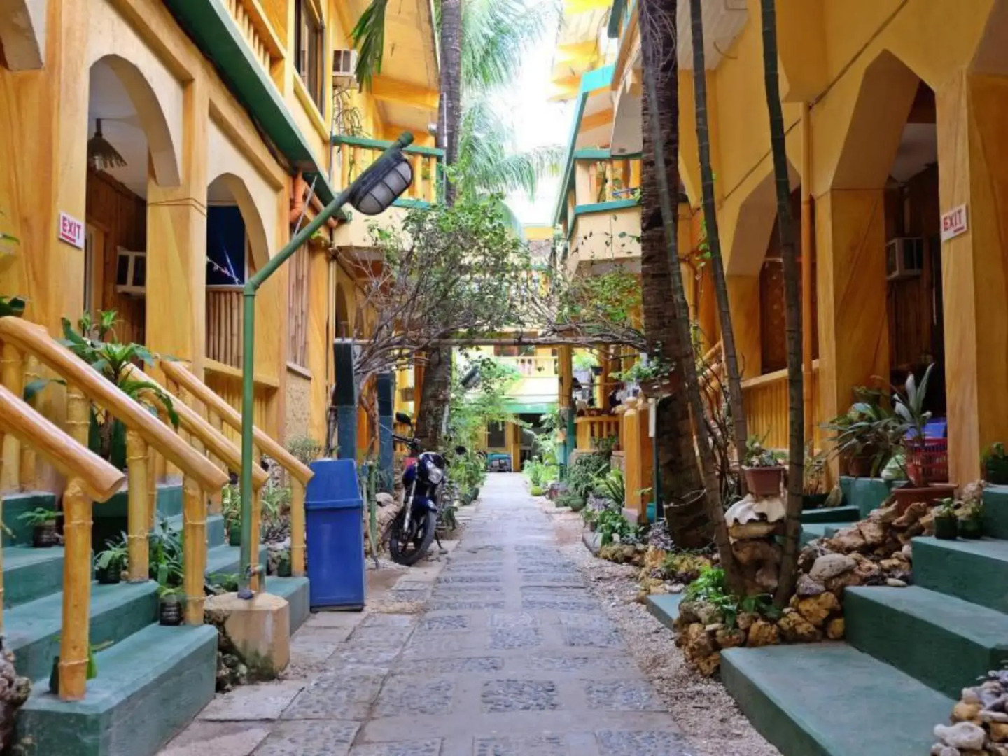 La Isla Bonita Resort and Spa