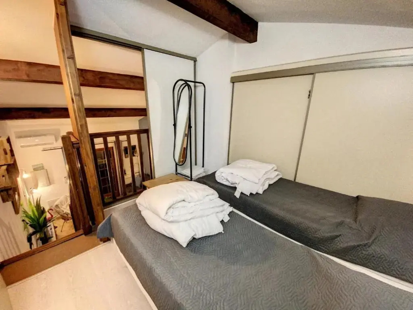 Superbe Duplex aux Saintes terrasse plein sud 3***