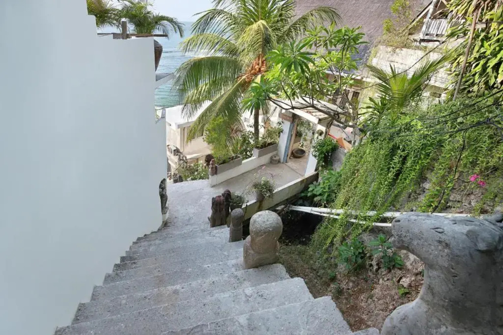 Kerang Bingin Beach Villa