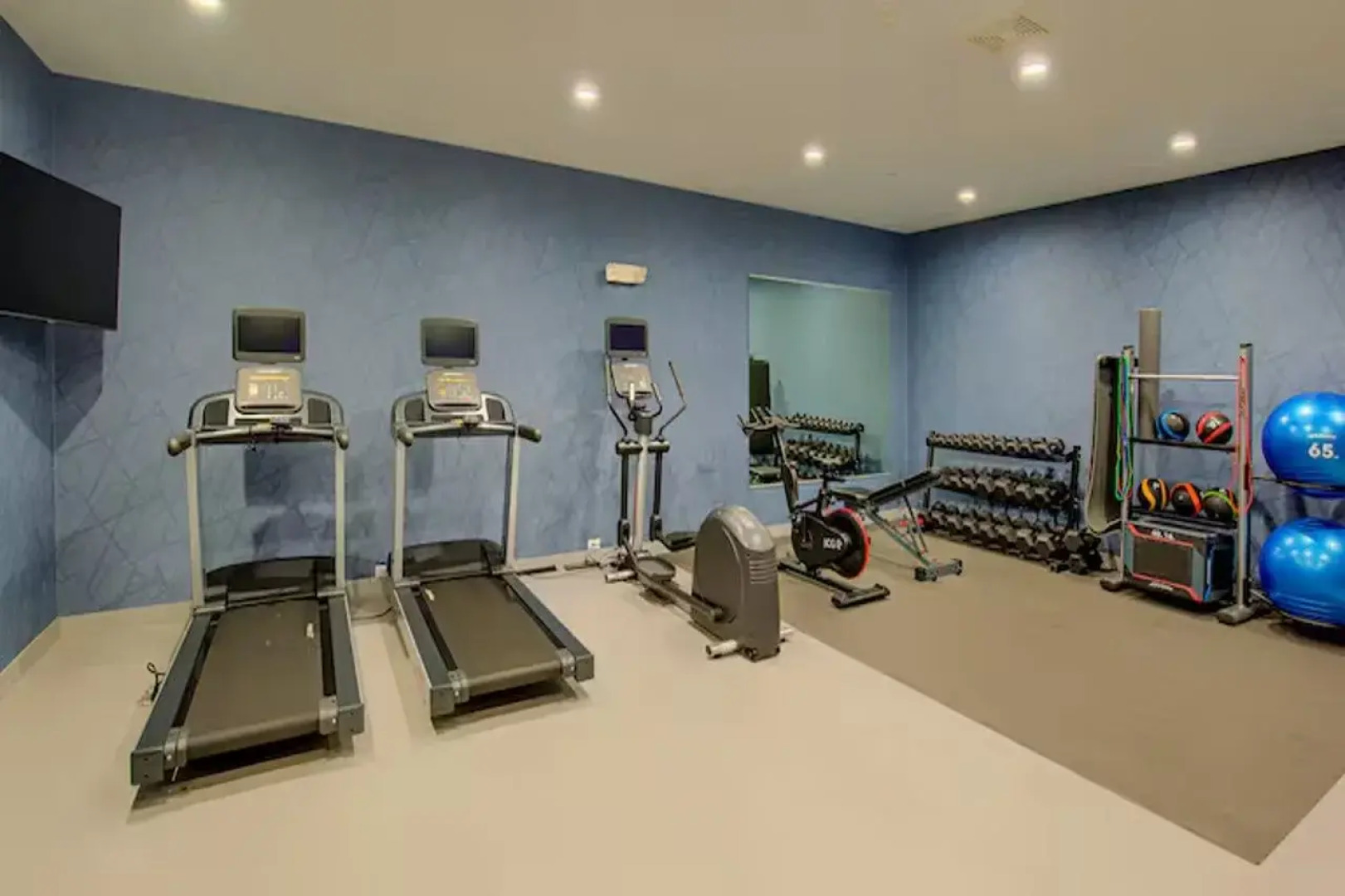 Homewood Suites by Hilton South Bend Notre Dame Area