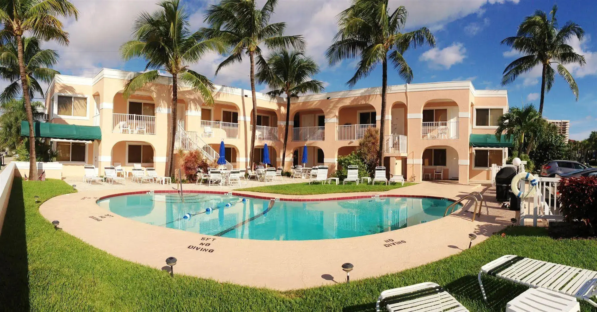 Coral Key Inn