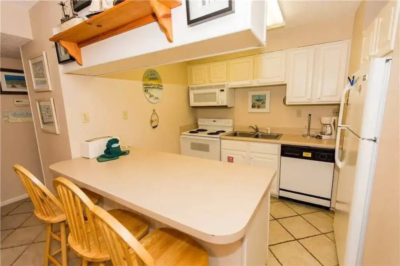 Jetty East Condominiums