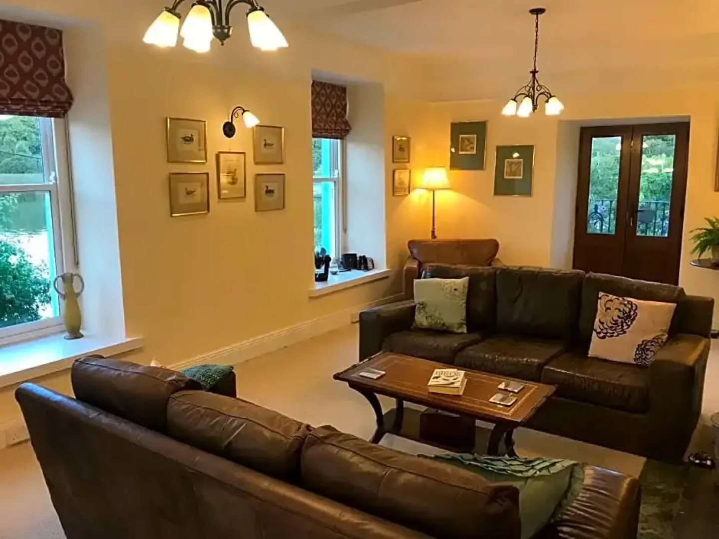 Riverbank House Bed and Breakfast Innishannon