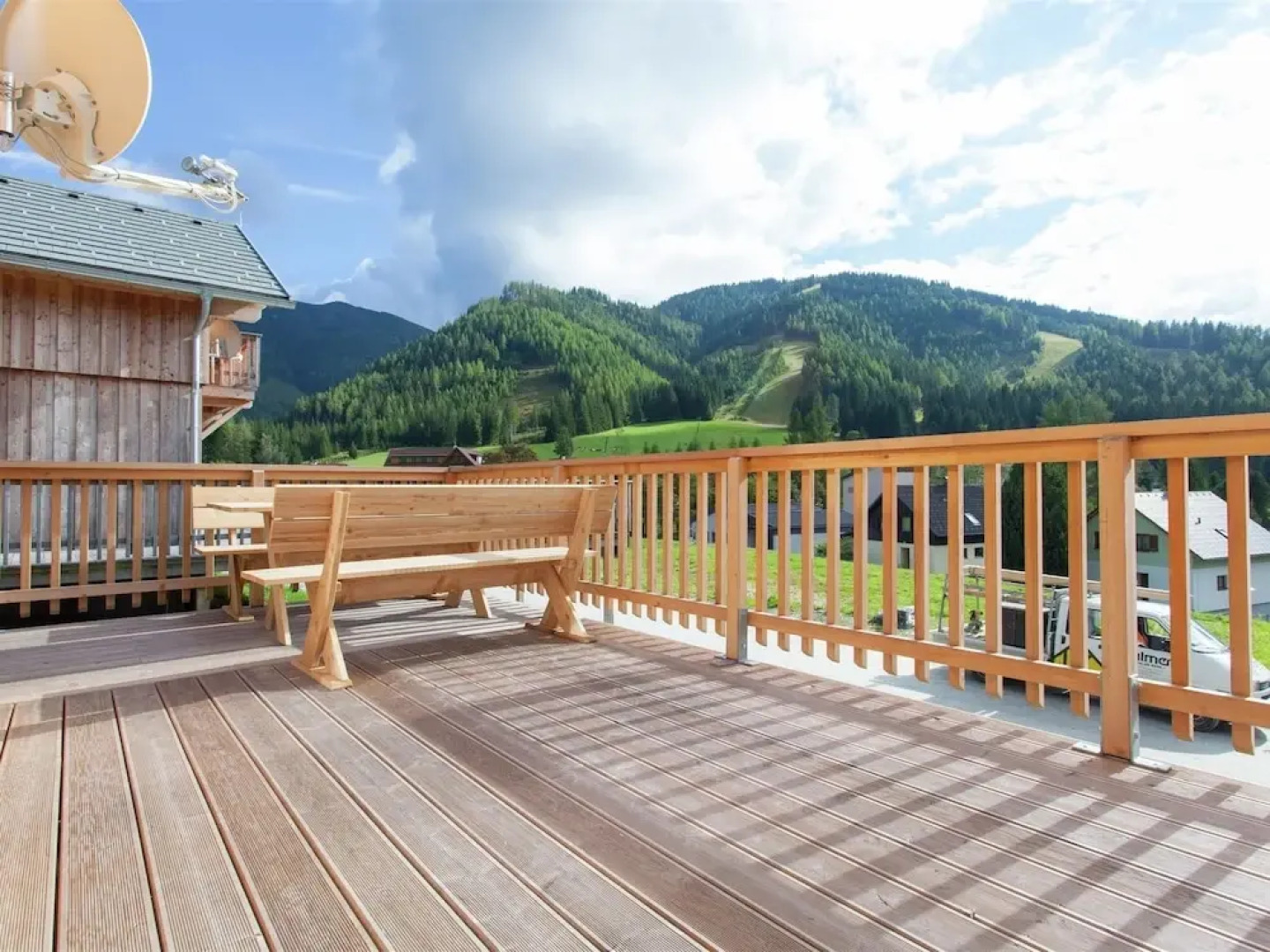 Wooden Chalet with Wellness Centre in Hohentauern