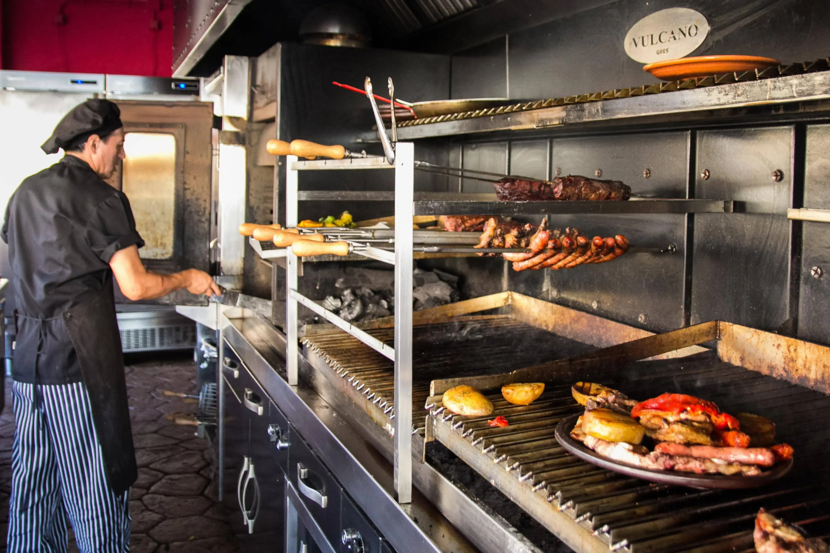 Fergus Club Carema Splash