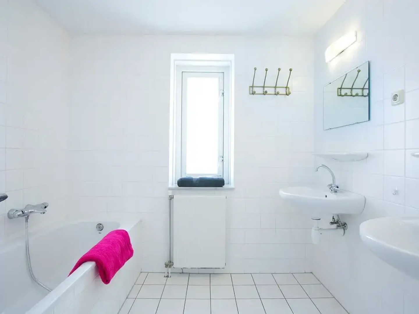 Stately Villa With two Bathrooms, 9 km. From Rockanje