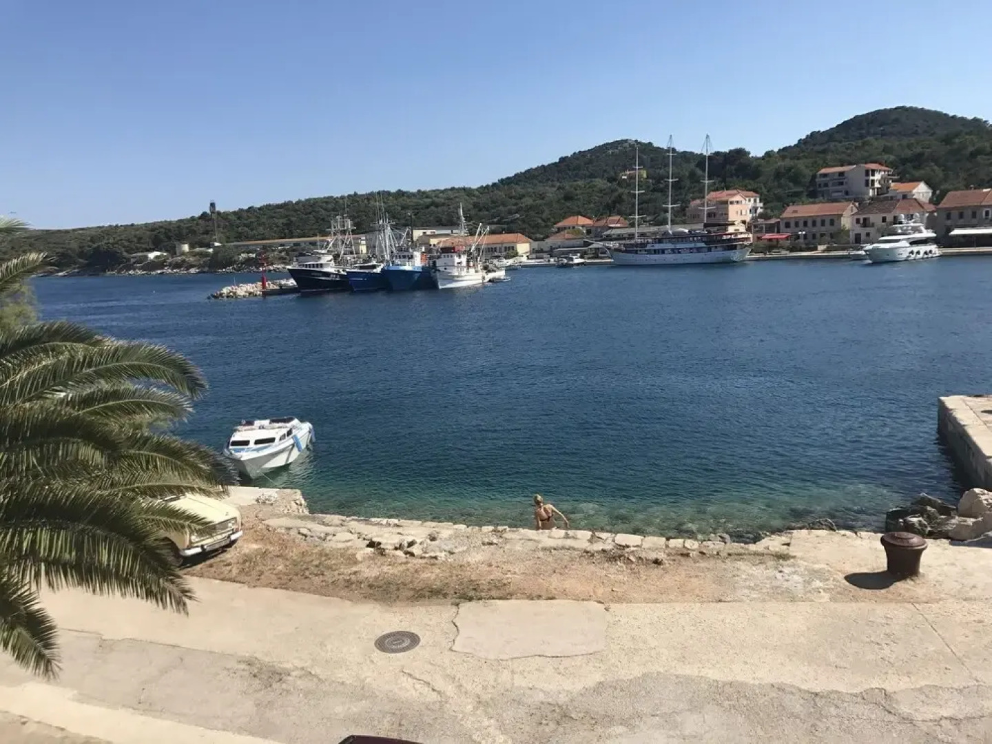 Svetka - 10m From the sea - A6