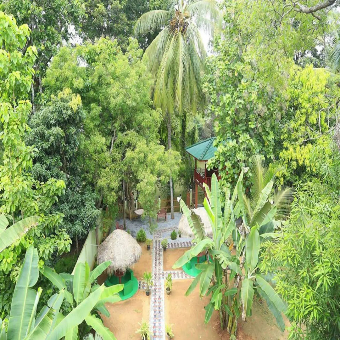 Yala Hotel River Front
