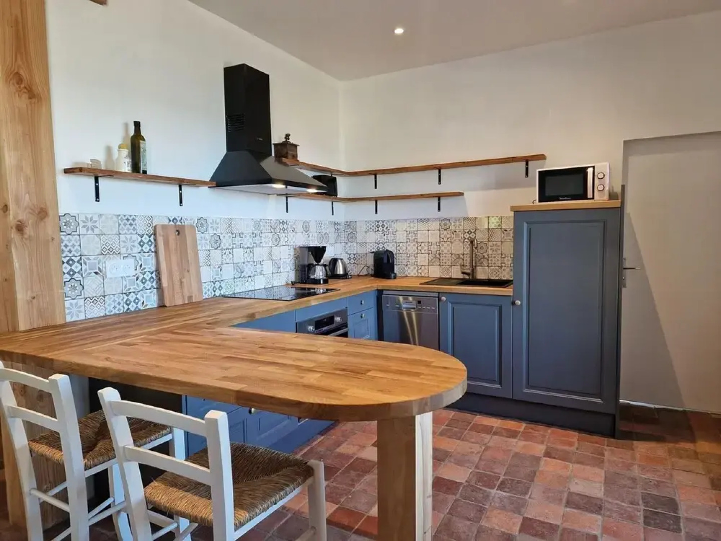 Breton Holiday Home With sea View, Plougasnou