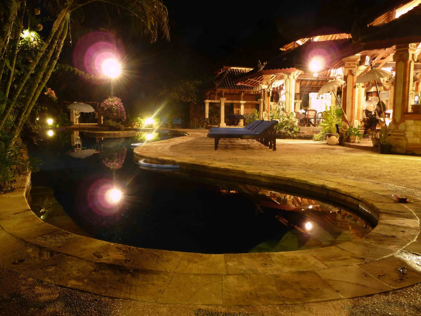 Rambutan Lovina Hotel