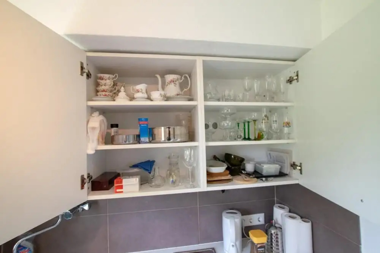 Tolstov-Hotels Large 3 Room Apartment