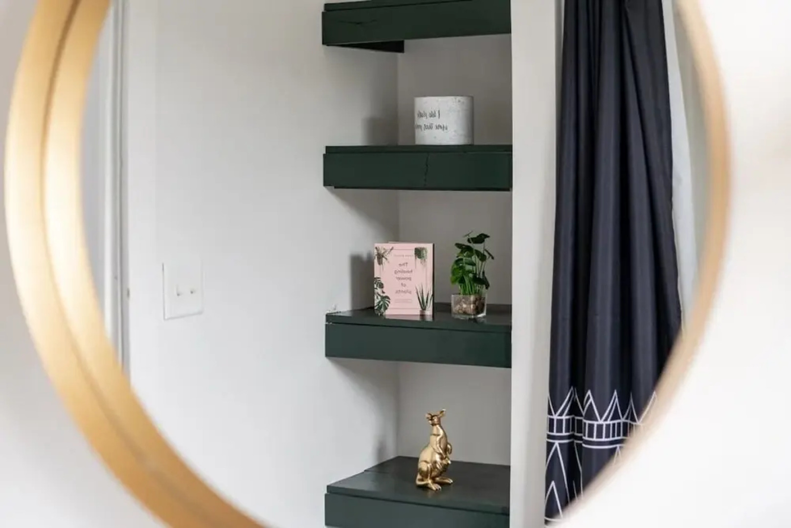 Prime Location Top Rated Clean Parking Free