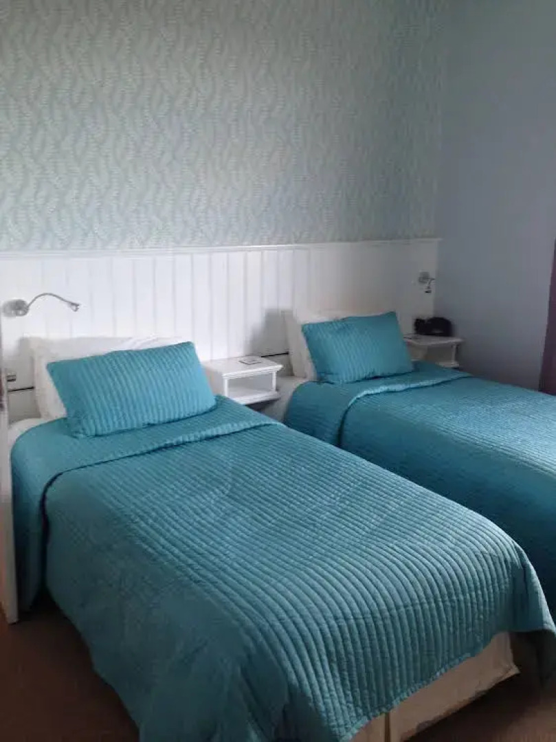 Hillcrest Bed & Breakfast