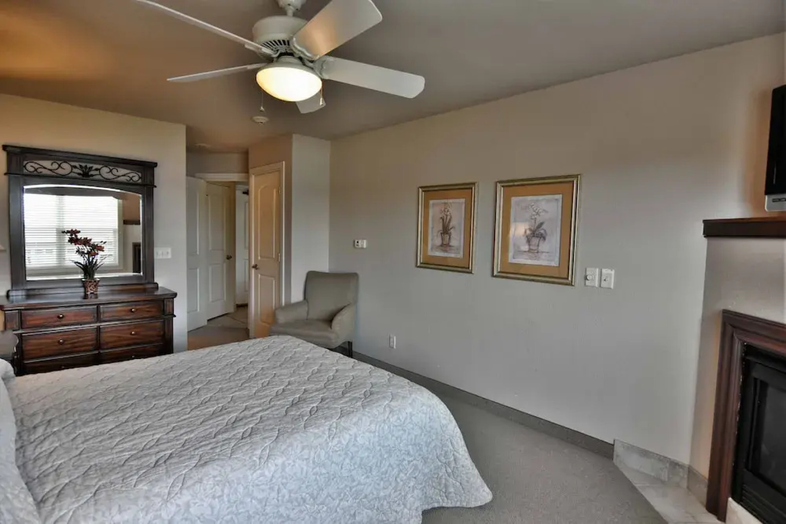 Unit 317 Tagalong Condo