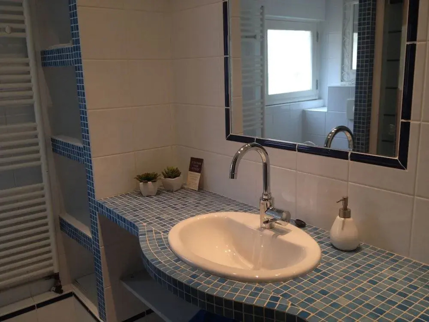 Les Rocailles de la Reine - Chambres d'Hôtes et Gîtes