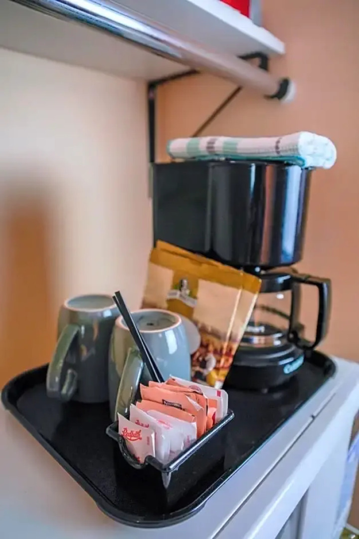 Thunderbird Motor Inn