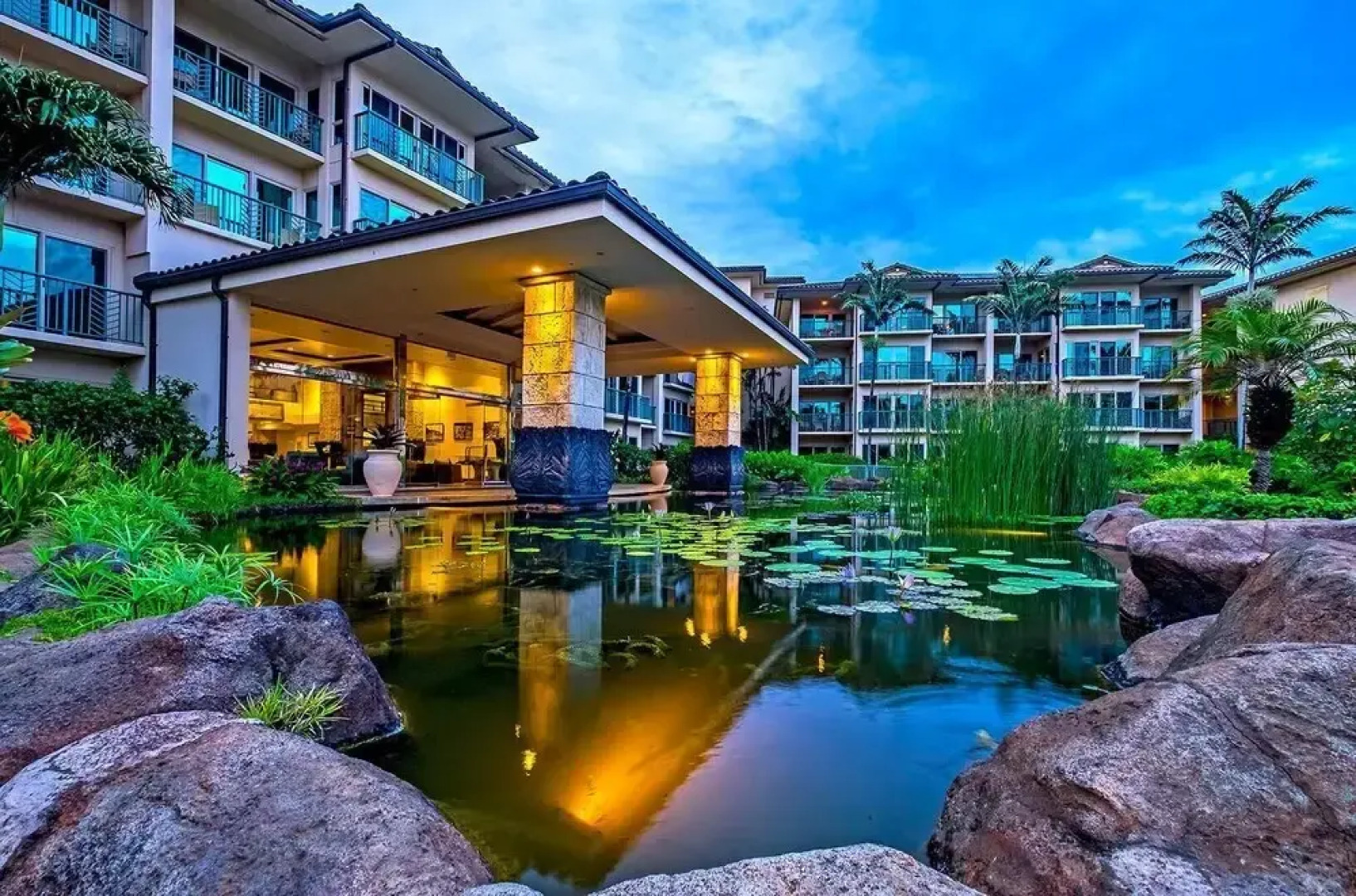 Waipouli Beach Resort A-303