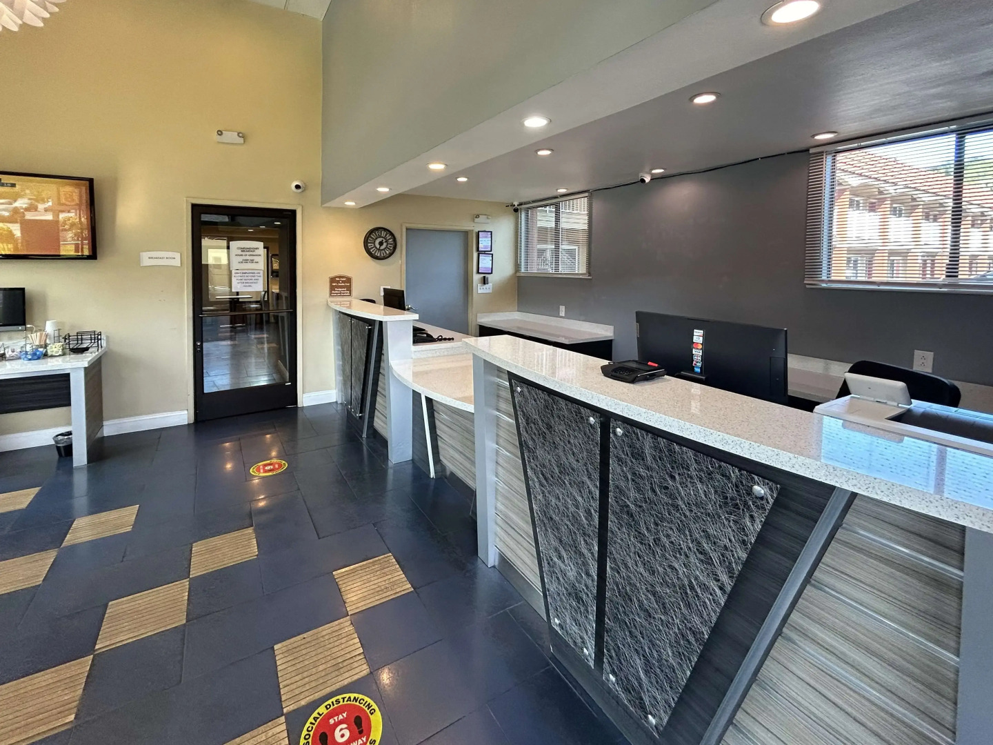 Motel 6 Martinez, CA