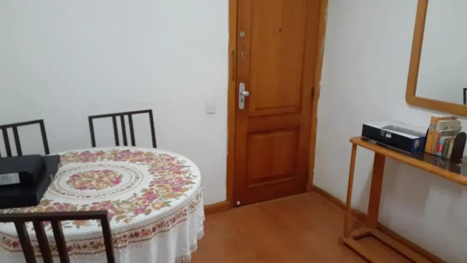 Quarto e Banheiro Exclusivos Barra da Tijuca em Apartamento Compartilhado