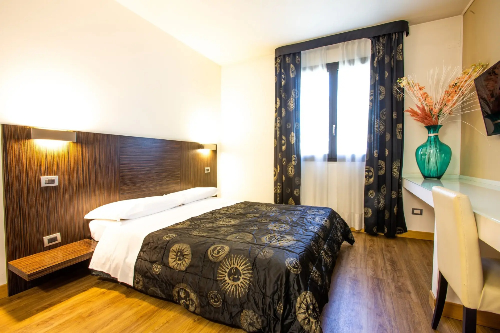 Matrix Hotel & Residence