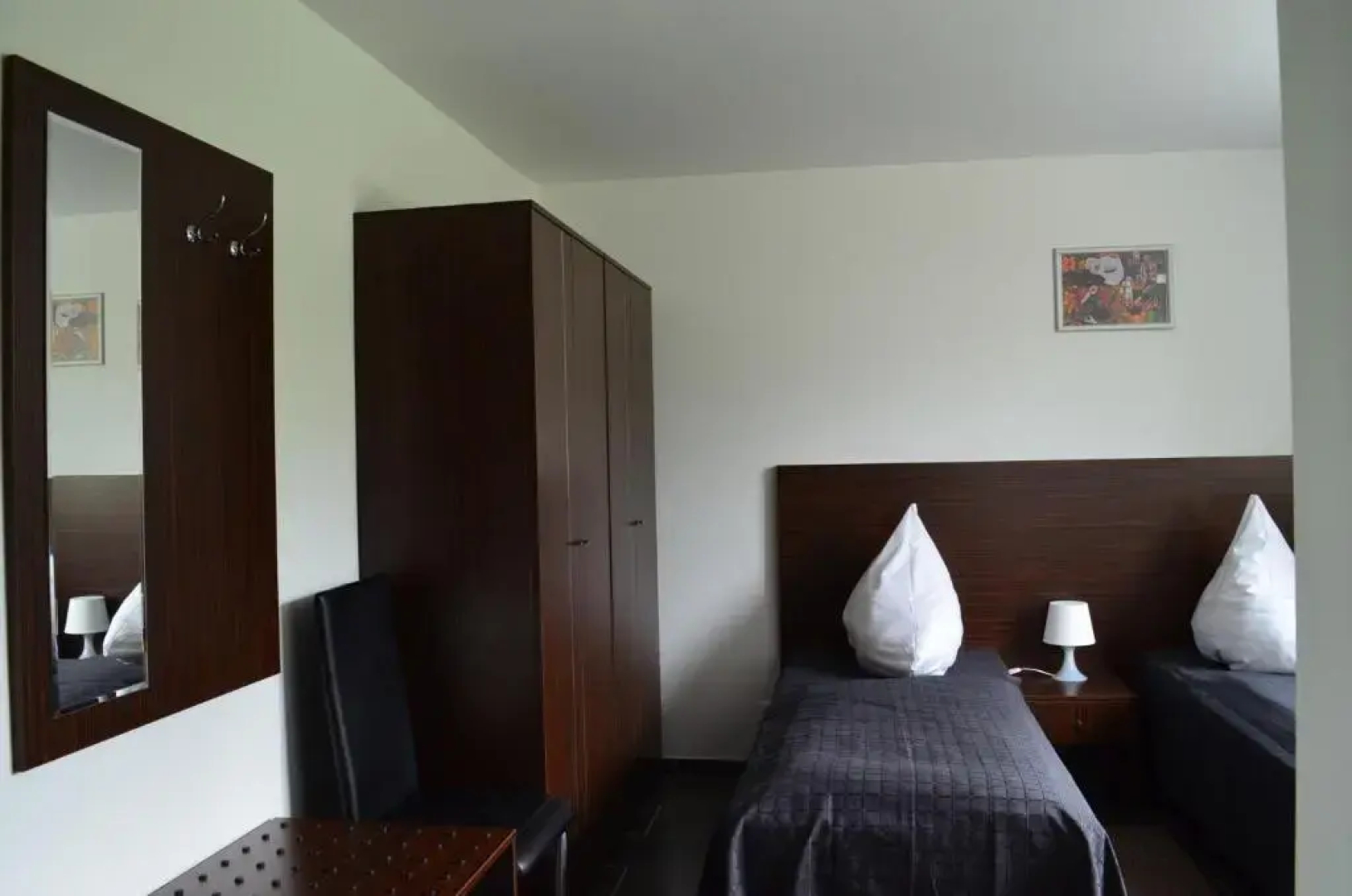 Zwei Raben Pension