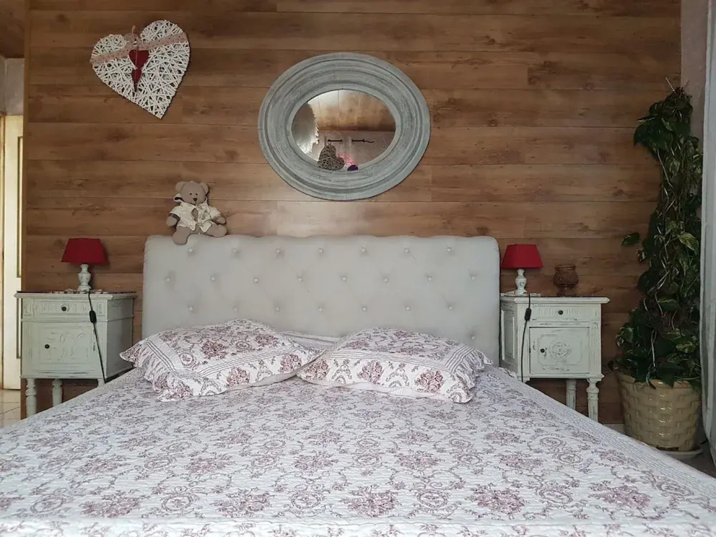 Idyllic Villa in Trets with Private Swimming Pool