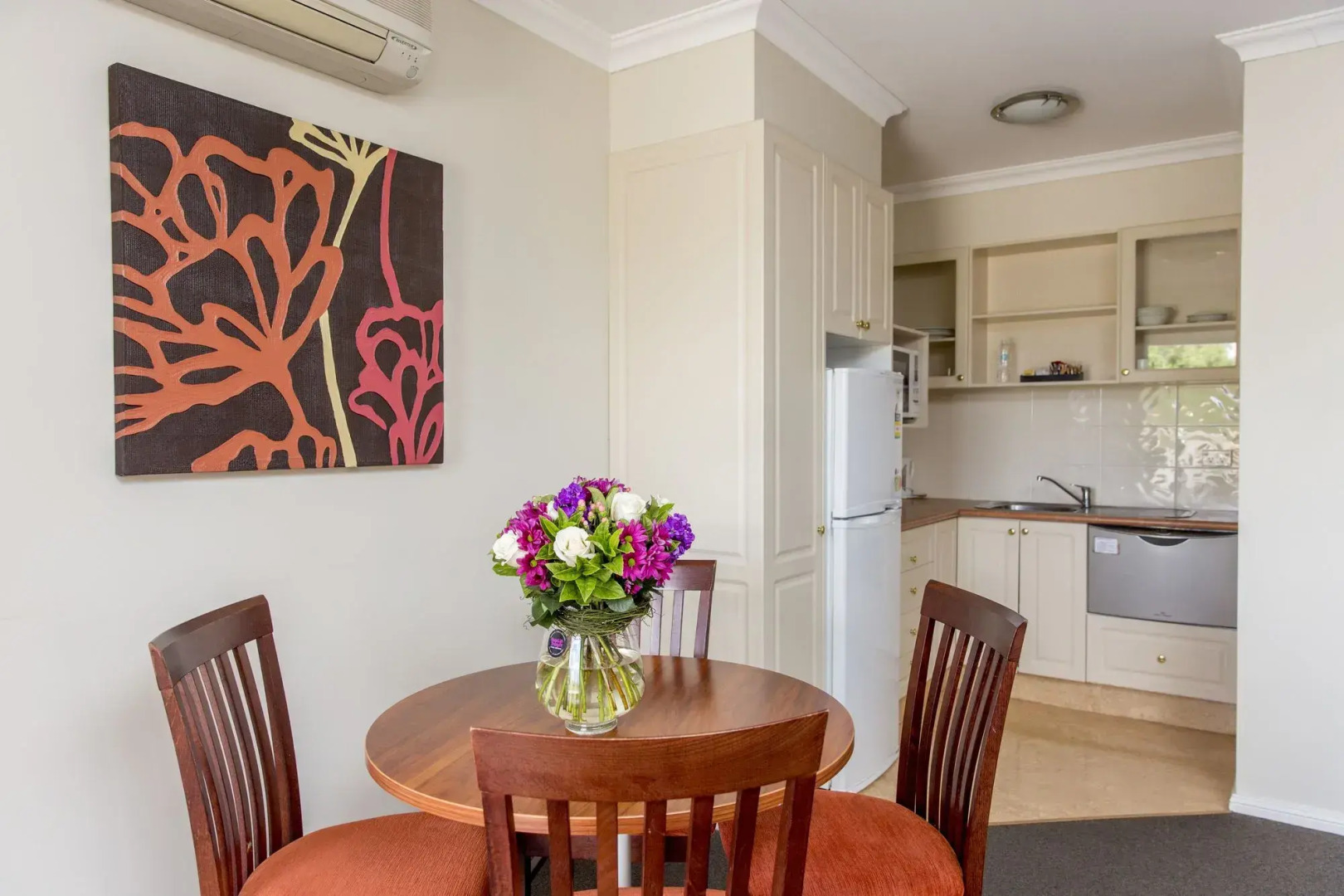 Charlotte Apartments