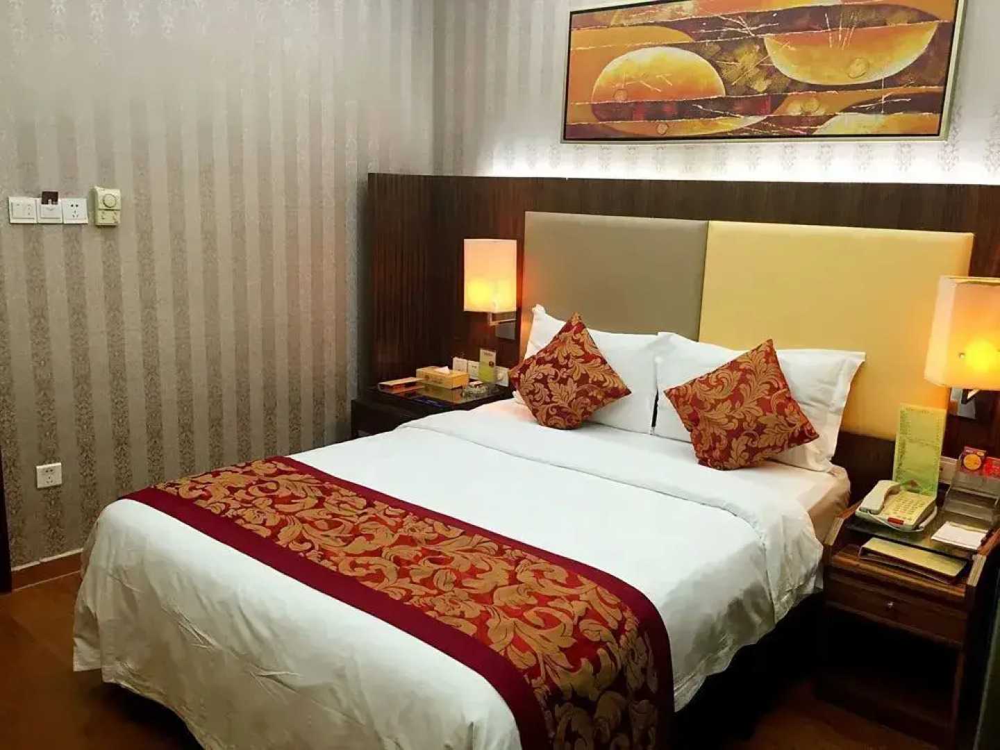 Berlin Holiday Hotel