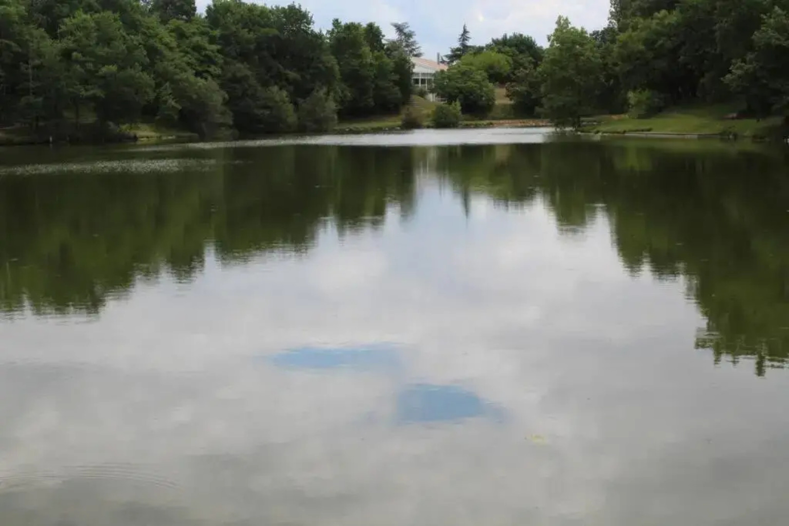 Résidence du Lac-MONFLANQUIN Appartement Piscine Chauffée