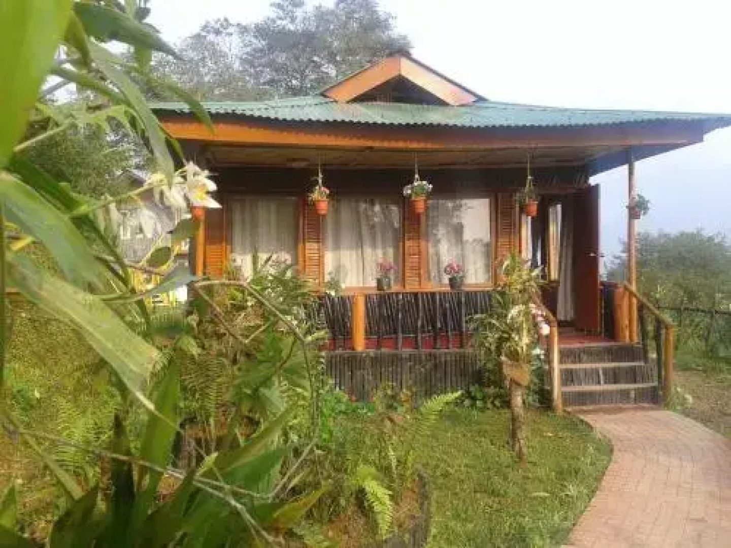 Nature Hilltop Resort