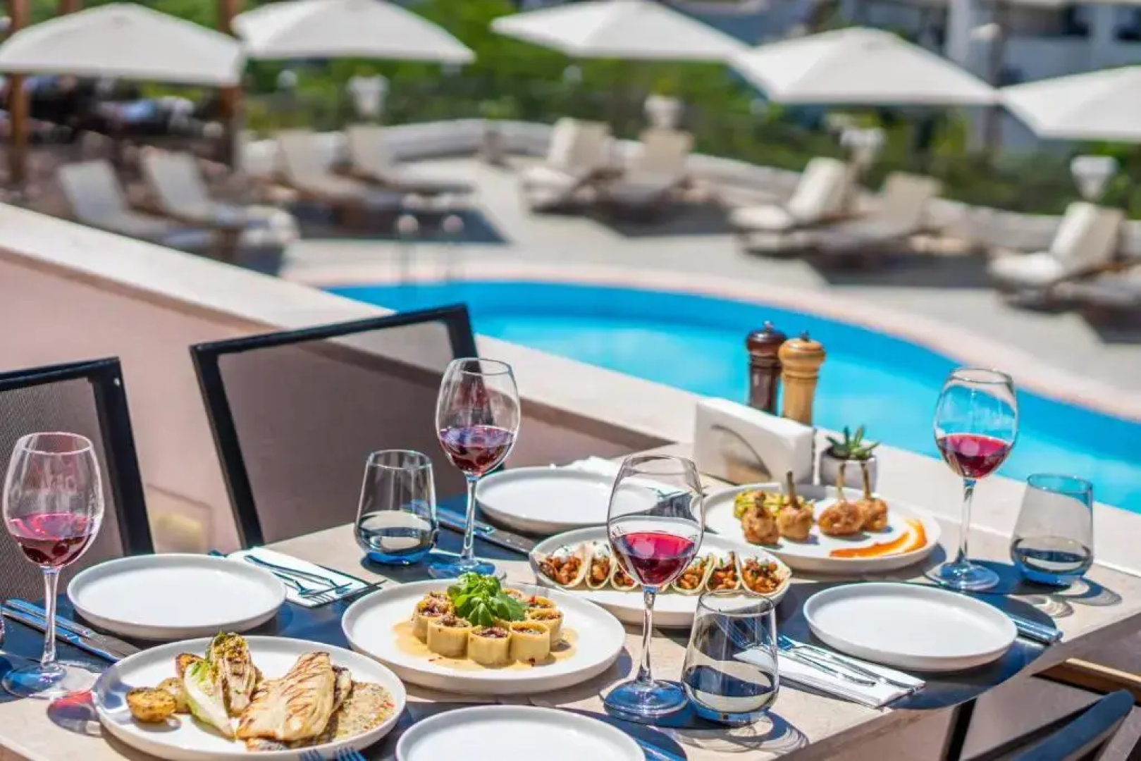 Elementa Boutique Hotel