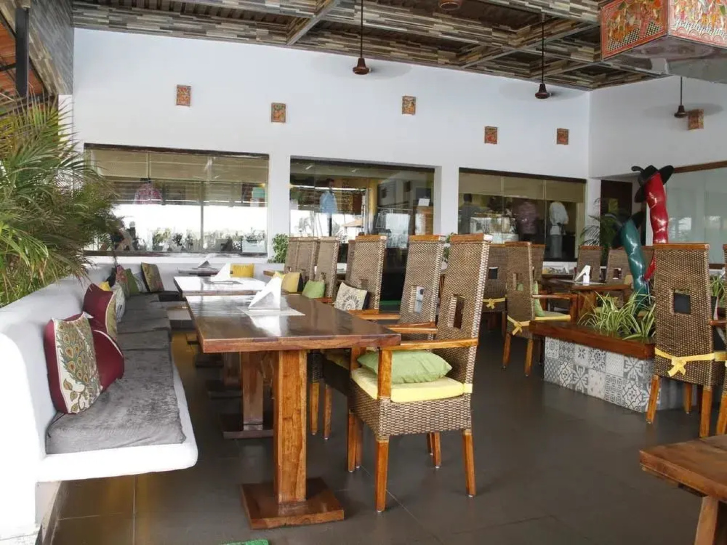 Palm Beach Hotel & Resort