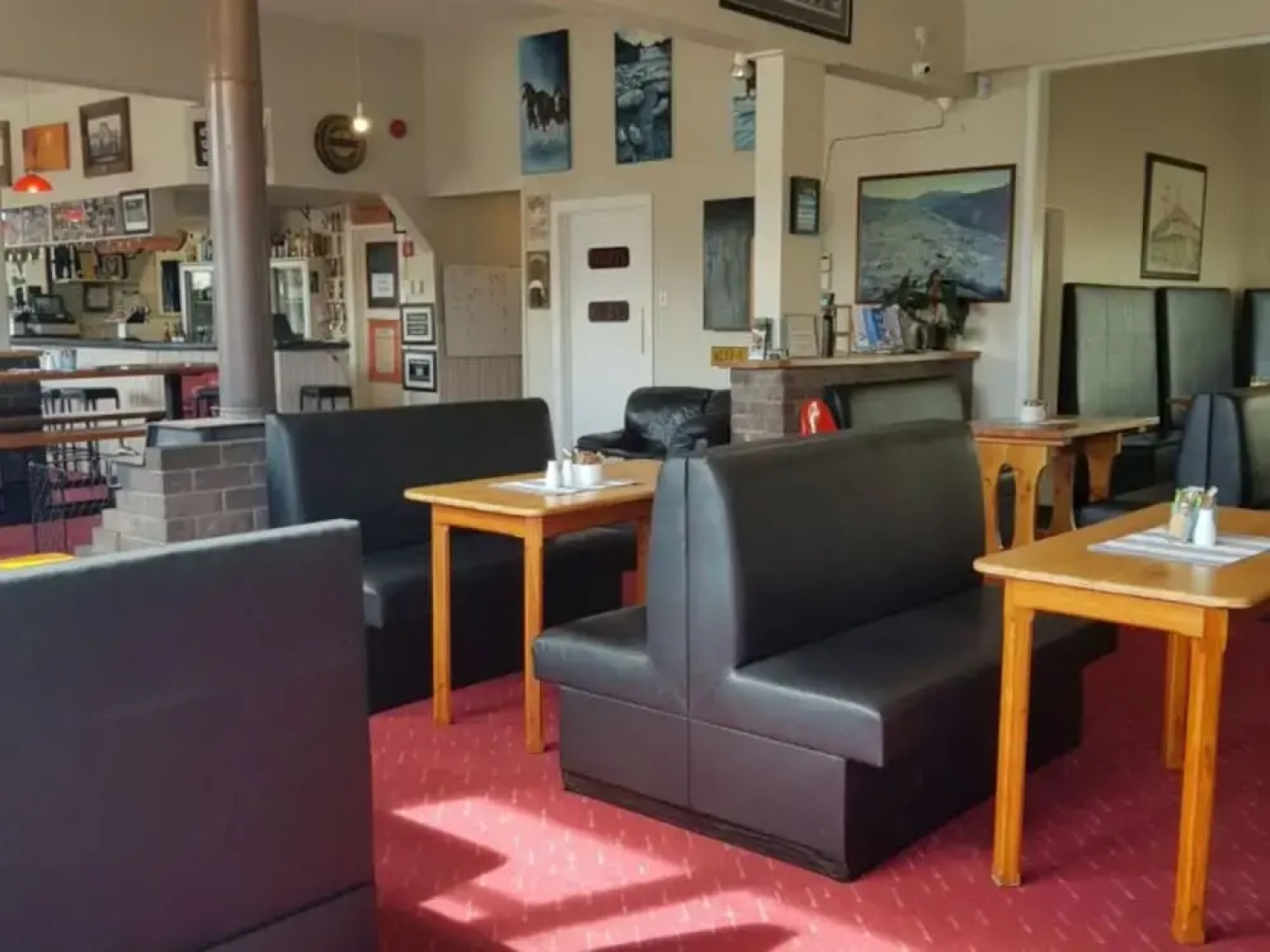 Hampden Hotel