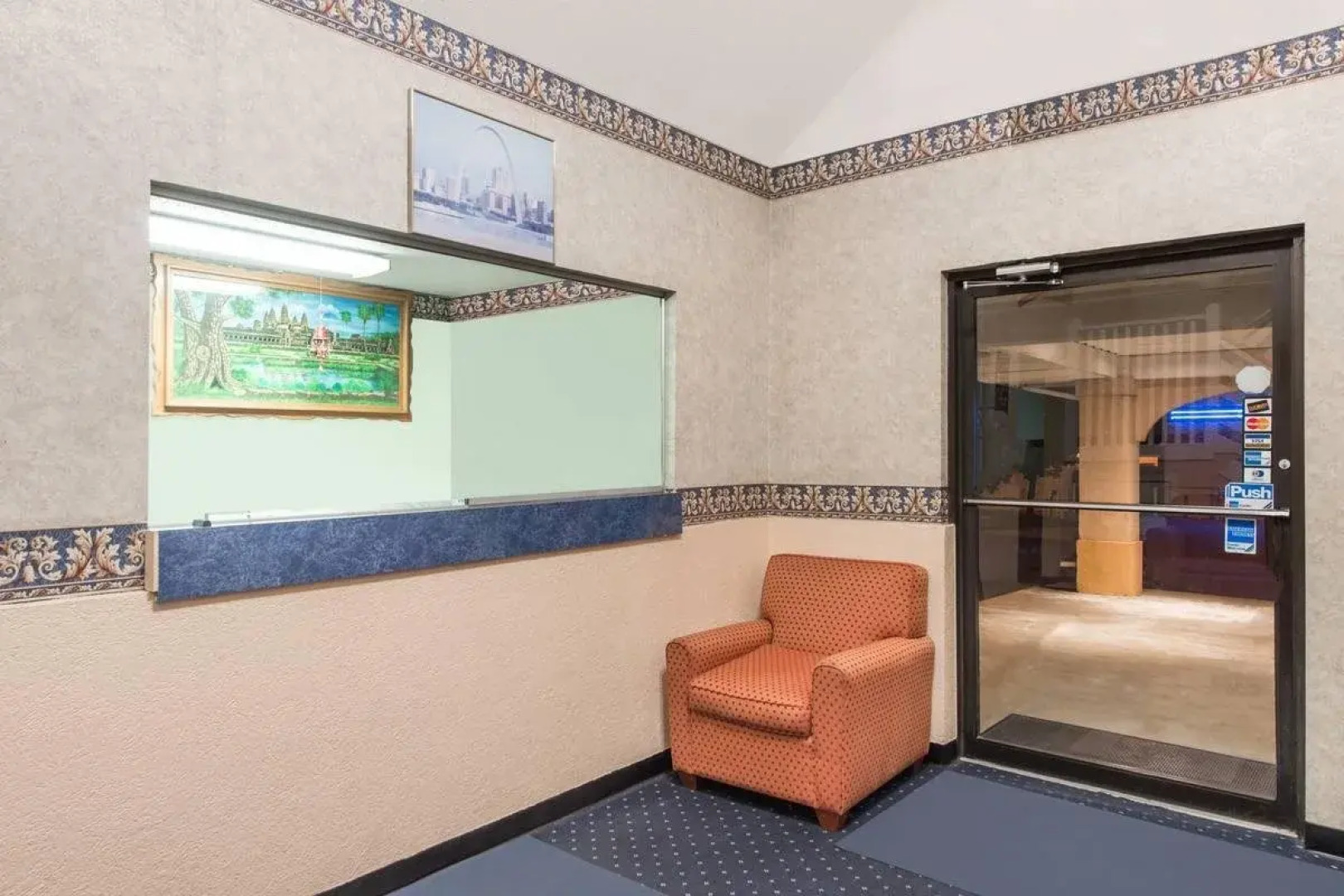 Knights Inn Wentzville