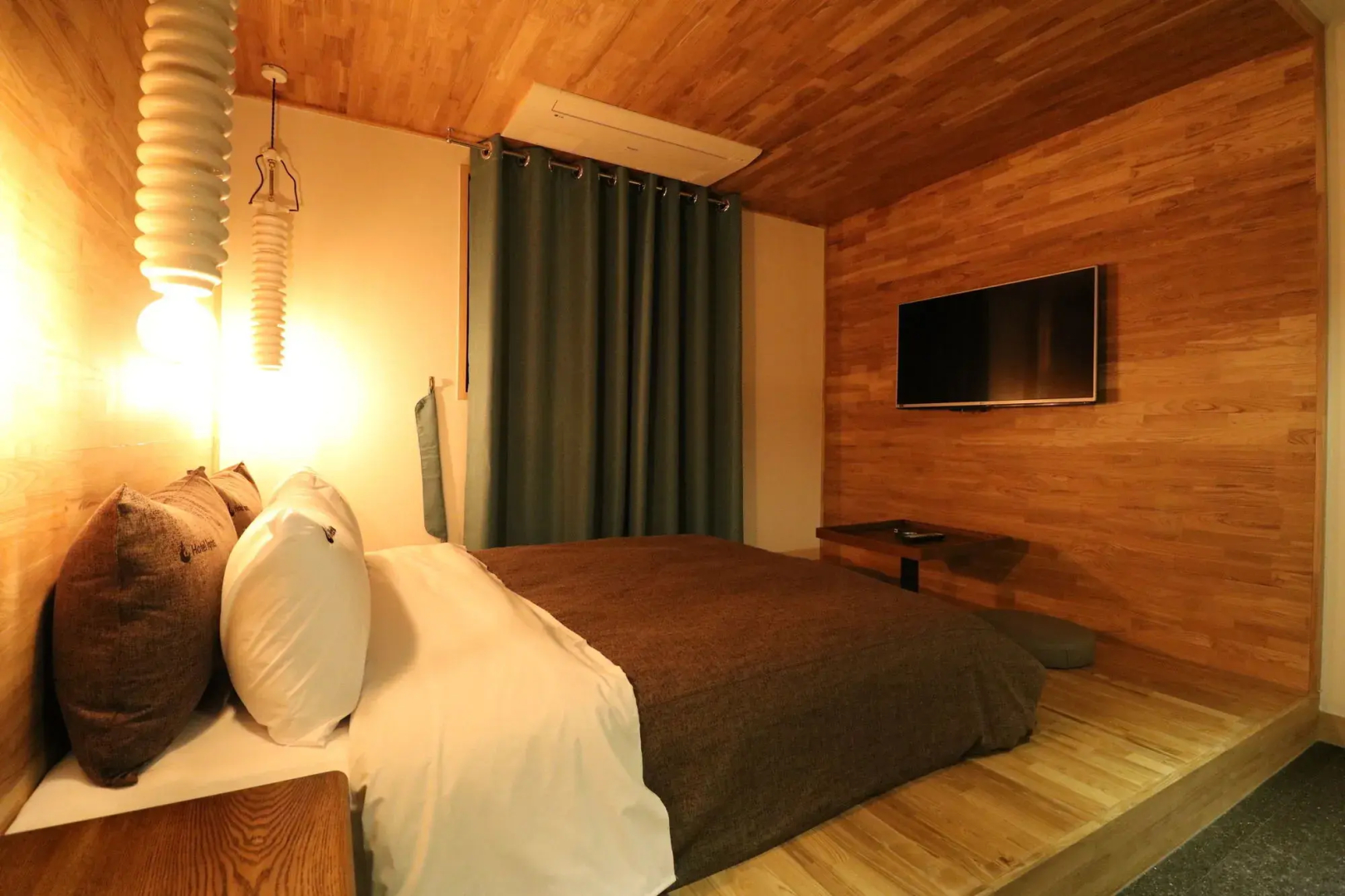 Ignis Hotel